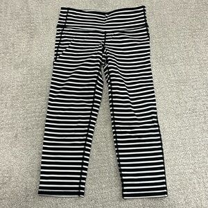 Athleta Cropped leggings